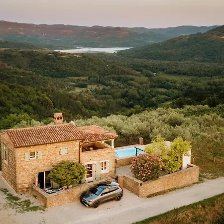 Horizon 241 Villa *